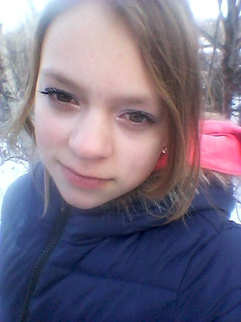 12-летняя девочка