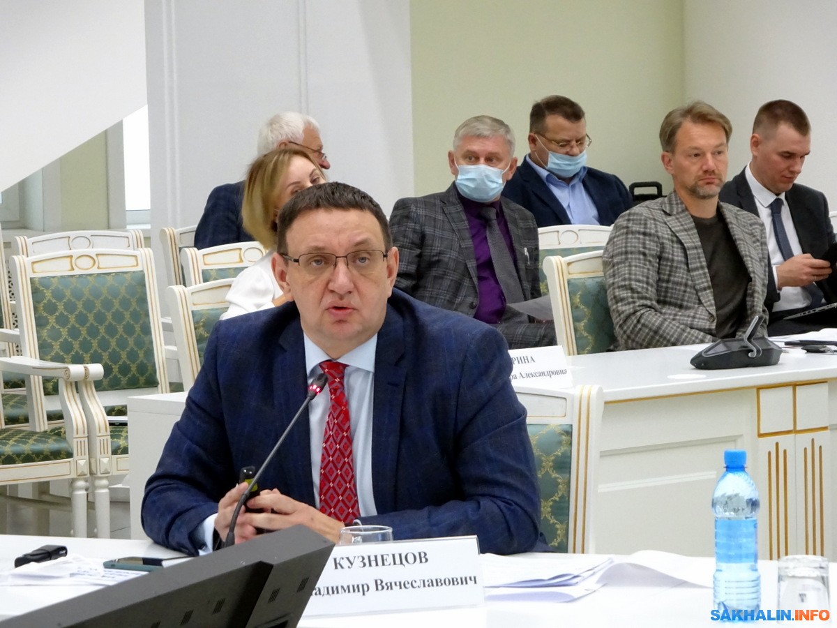 Медлицензии будут выдавать через портал госуслуг